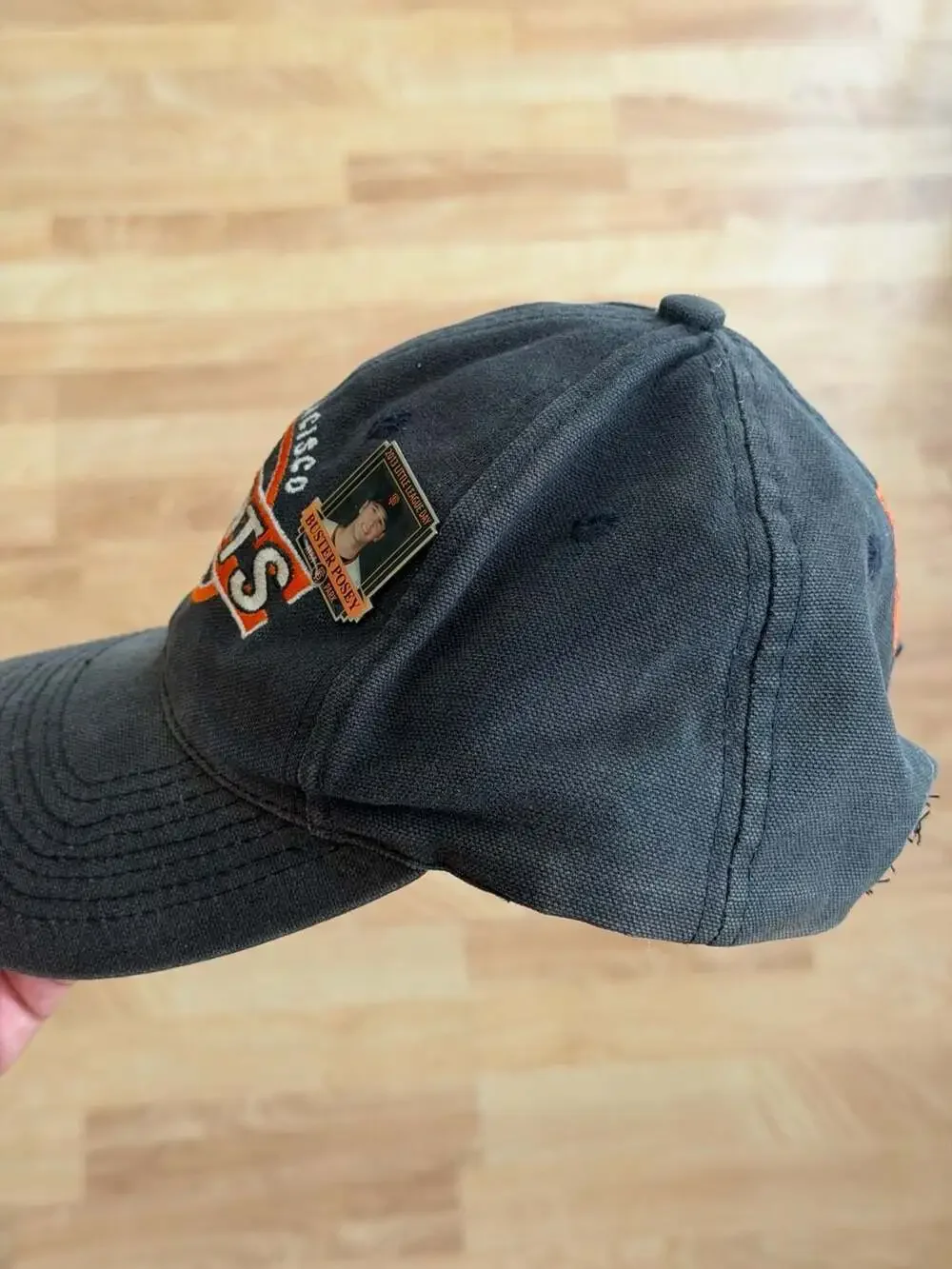 San Francisco Giants Nike Flex Fit Cap With 4 2002 Collector's Pins Barry Bonds